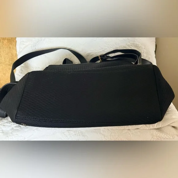 The Sak Olivera Metro
Backpack - Women's Backpack for Everyday & Travel - Picture 10 of 10